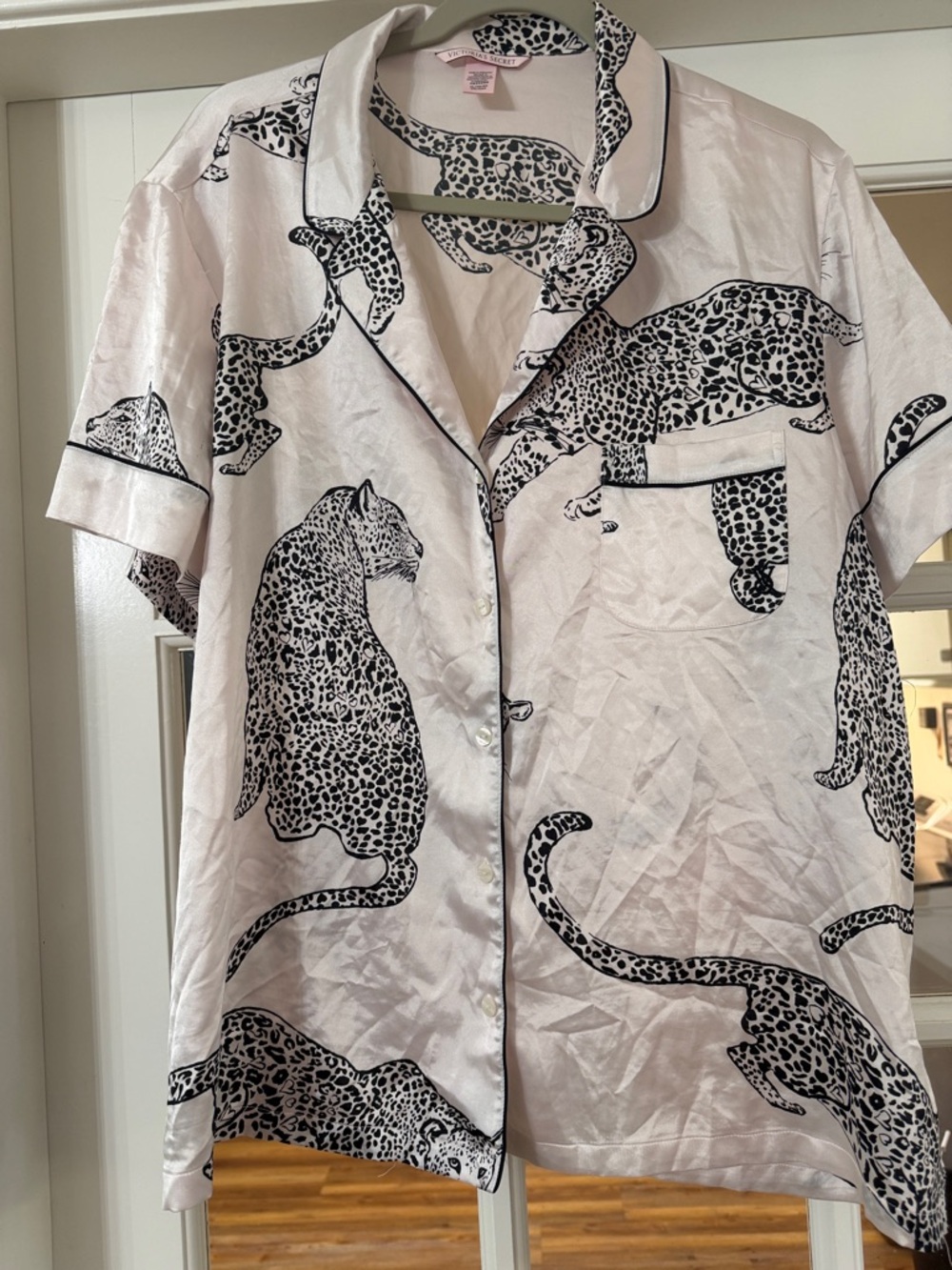 Victoria’s Secret Lounge Top